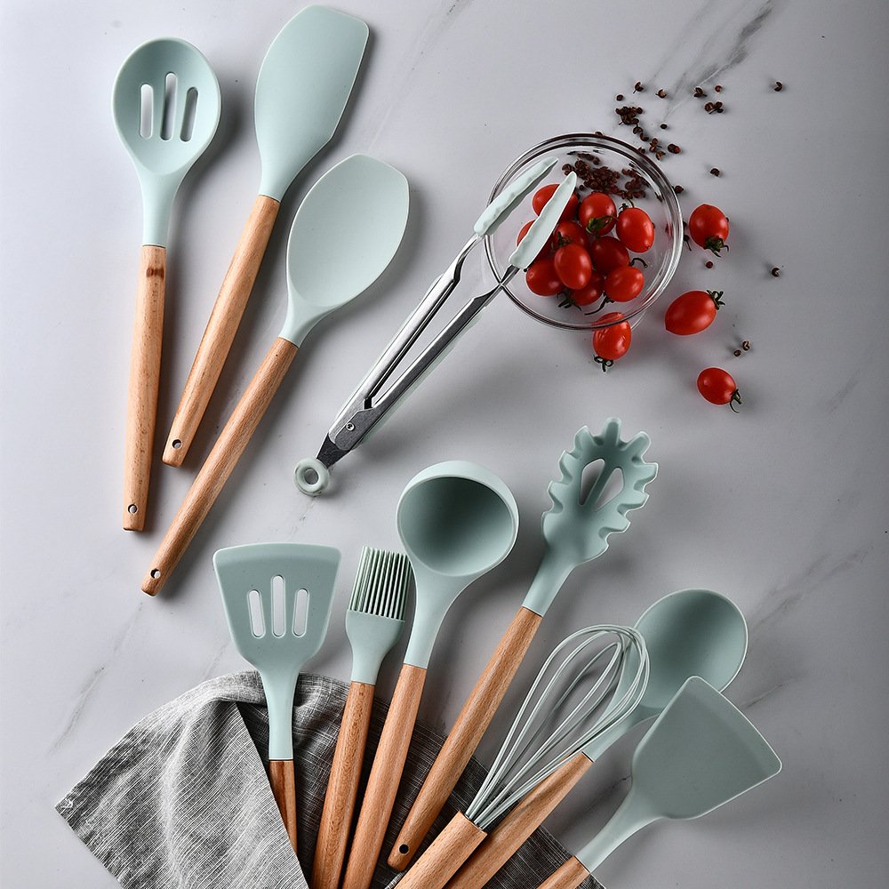 Silicone Kitchenware With Wooden Handle - Image 2